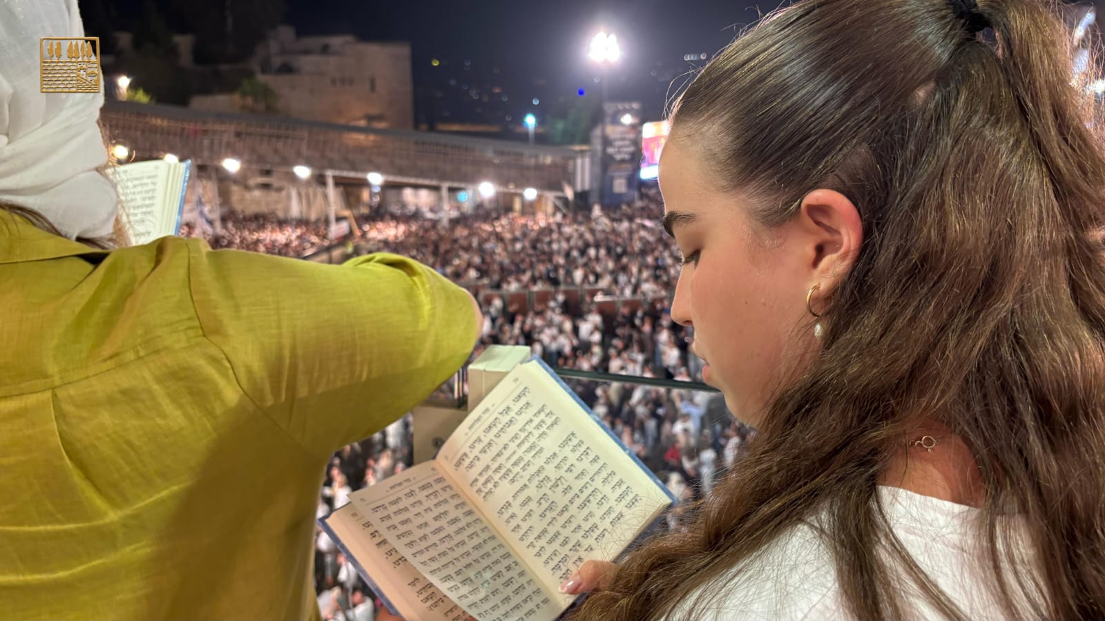 Agam Berger at Western Wall Selichot