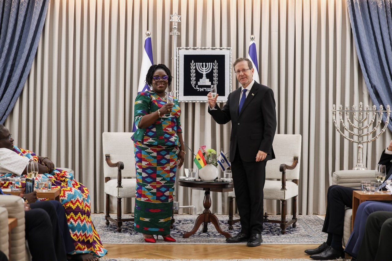 Herzog with Ghana's new ambassador