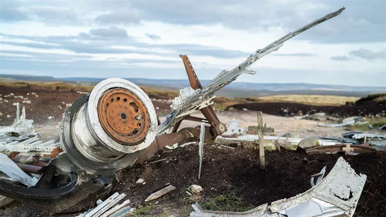 49 dead after plane crashes in Russia