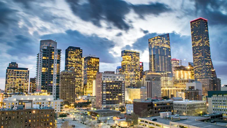 18-year-old arrested over plot to attack Houston synagogue