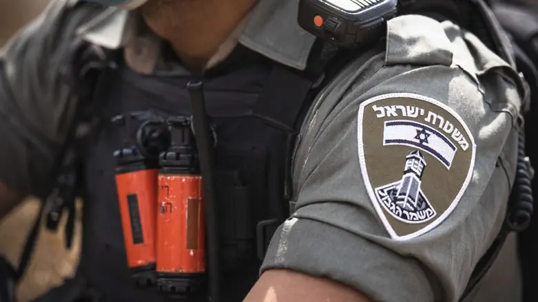 Prison for Border Police officers who lit a fire on Shabbat