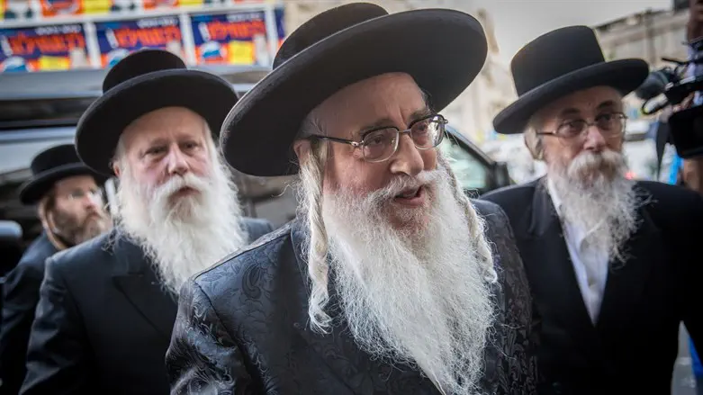 Sanzer Rebbe: Most Israelis do not hate Torah learners