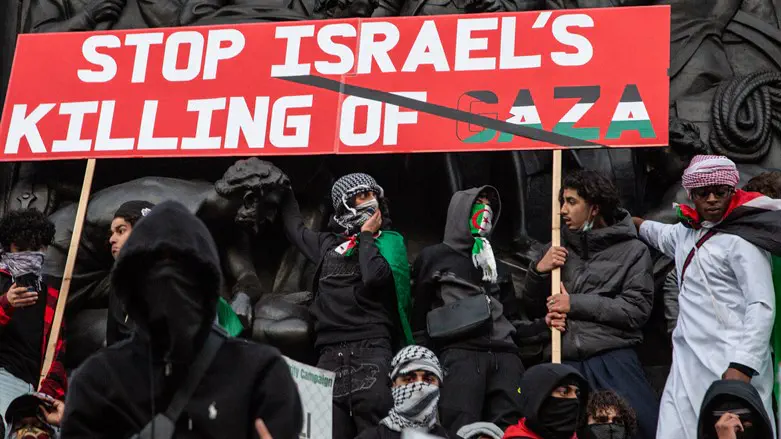 UK antisemitism: Jewish principals spend more time on security than education