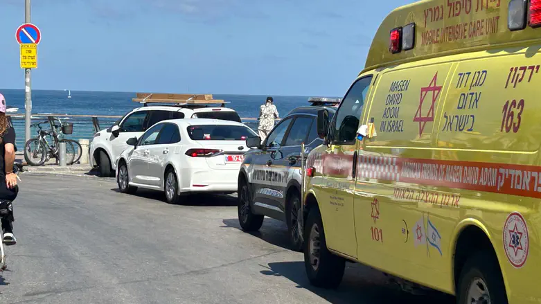 Tragedy: Man drowned in Ashdod; his son and father-in-law were murdered on October 7