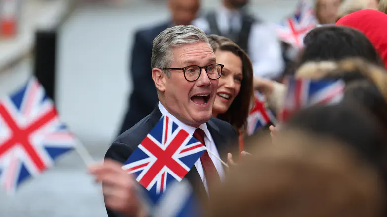 Družine talcev in politične stranke v Izraelu glede načrta za talce in priznanja Palestine