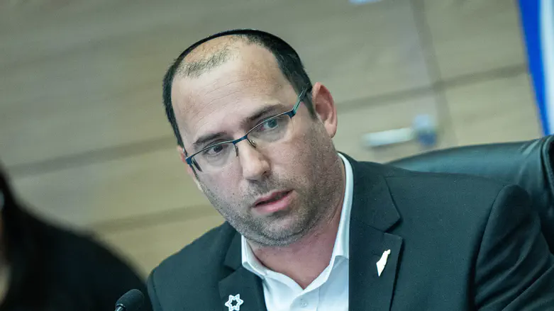 Avstralija zavrnila vizum izraelskemu politiku Simchi Rothmanu zaradi njegovih stališč o Palestini