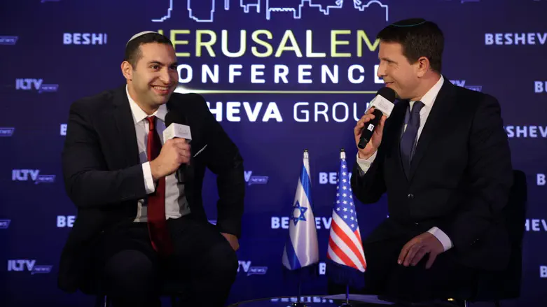 Watch: Hecklers in NYC disrupt Israeli minister