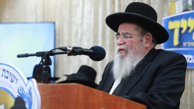 Haredi rabbi speaks out against mass protests