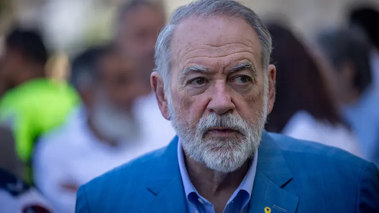 Huckabee: France will offer Riviera for Palestinian state