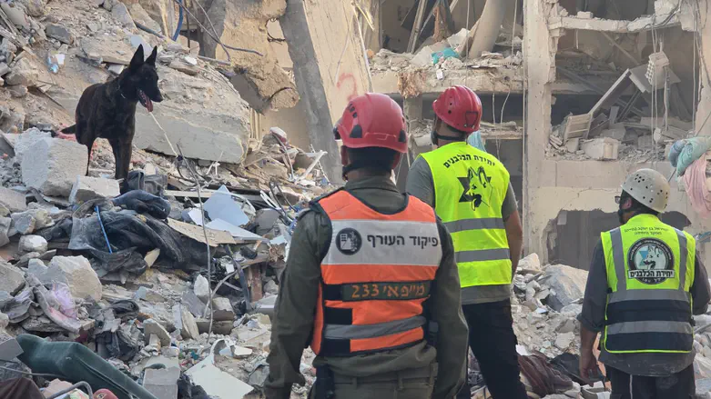 Ameriški vojak, ranjen v Gazi, preživel iranski raketni napad na bolnišnico