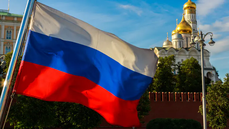 Mysterious explosion near Kremlin: 3 killed in assassination attempt in central Moscow