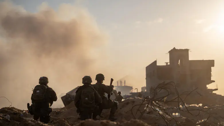 Hudi boji v Gazi: Ranjeni izraelski vojaki in konec operacije v Deir al-Balahu