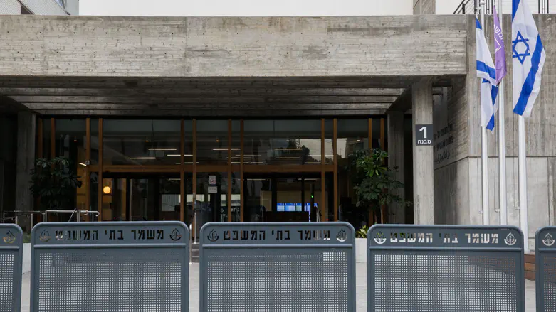 Obtožena zarota za umor Netanjahuja s strani aktivistke