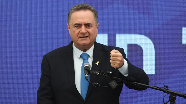 Defense Min.: 'If Hamas doesn't release hostages, gates of hell will open on Gaza'