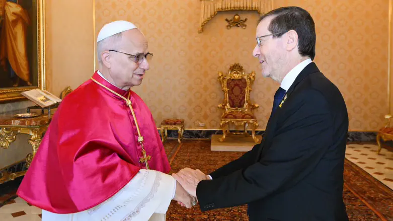 Herzog meets Pope Leo at Vatican, urges hostage release by Hamas