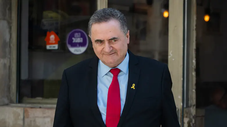 Defense Minister to Hamas: 'Powerful hurricane will hit Gaza City'