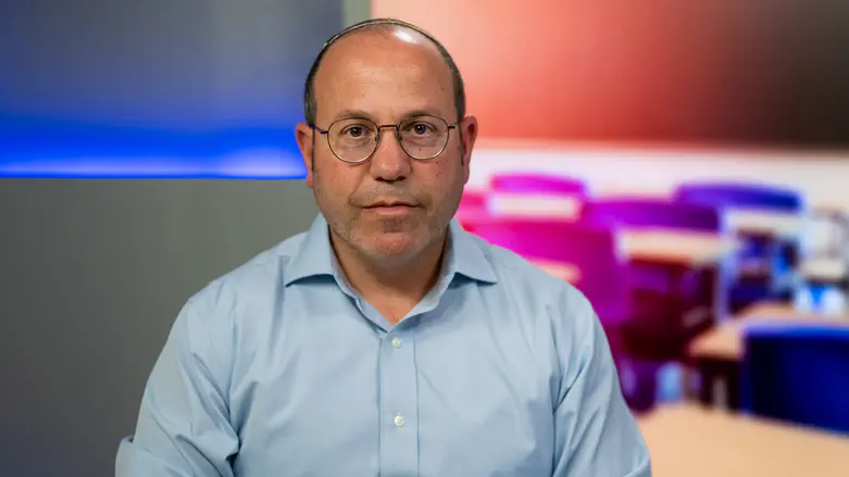 Tzvika Mor to run in party primaries