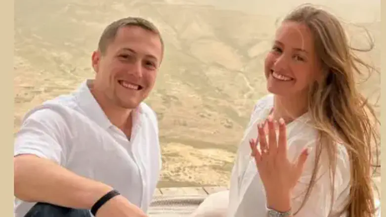 Tal Dee announces engagement - on day her mother was killed