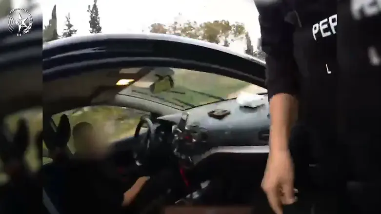 'He just wanted to drive a bit' | Officers were shocked: The driver was 10