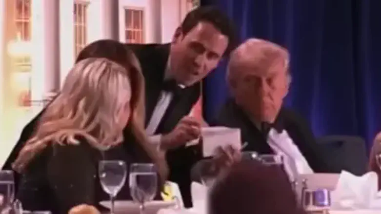 'Scariest moment of my life': Mentalist recounts gunfire during performance for Trump