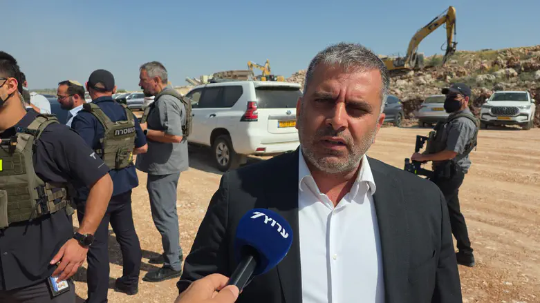 Sofer on Bennet-Lapid deal: 'They're tricking us'