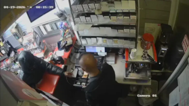 Security cameras follow thief from leaving his house to the gas station robbery
