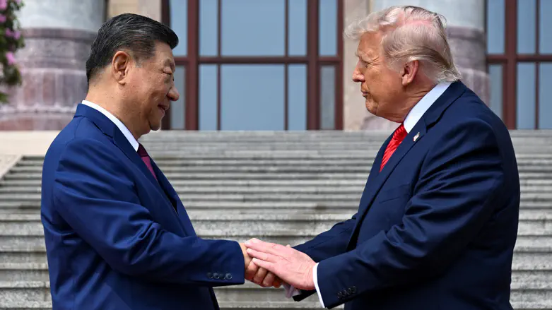 Summit in Beijing | Xi to Trump: The whole world is watching