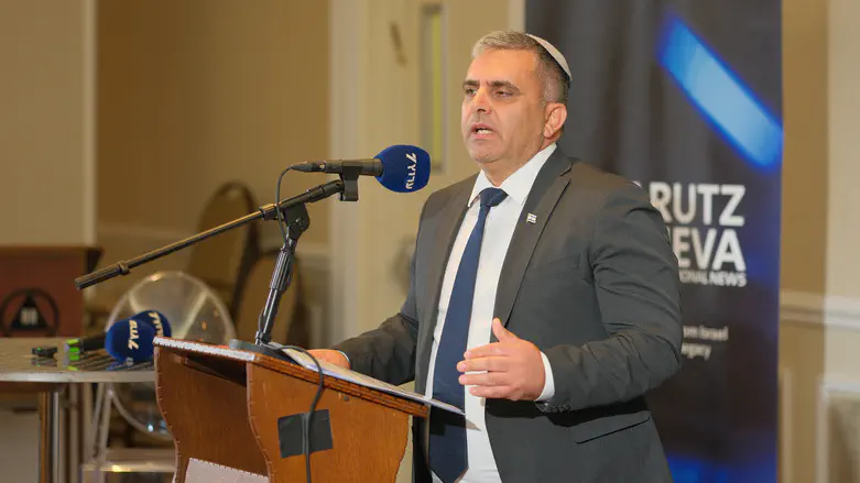 Immigration Minister: 'Aliyah during wartime is a powerful expression of faith'