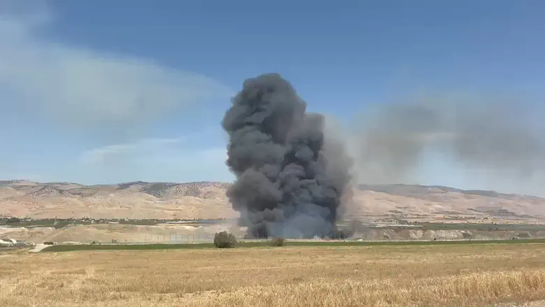 Suspected arson: Large fires rage in three locations in Samaria and Jordan Valley
