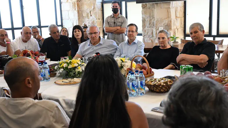 President Herzog addresses Lebanese President in Arabic: 'My