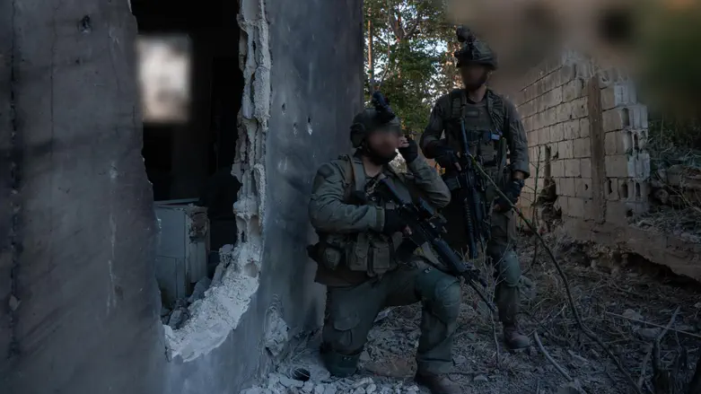 Footage from Lebanon: Terrorists approach launcher - and are eliminated
