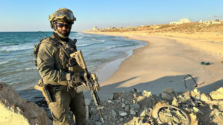 He protected Israel. Who will protect him?