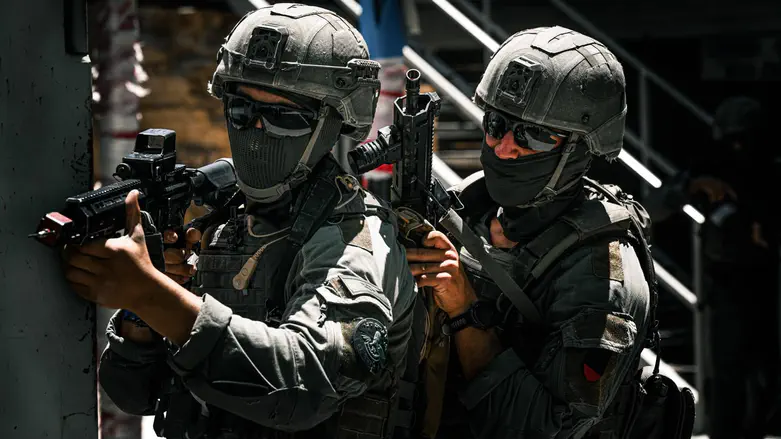 Police raid Jericho to arrest suspect who praised Hamas