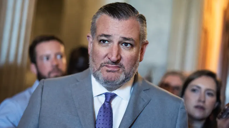 Six months into war: Cruz urges Trump to arm protesters to trigger Iran regime collapse