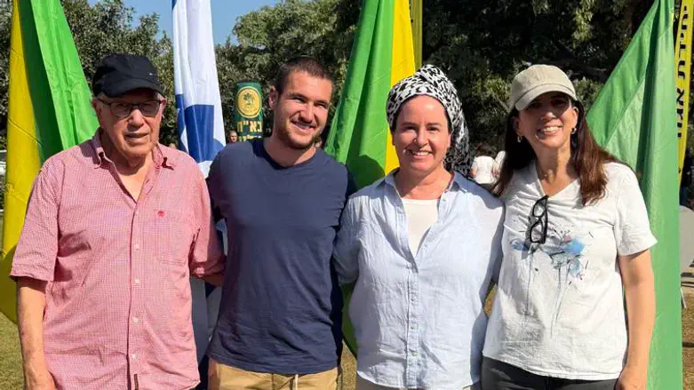 20 years after his death, Roi Klein's son follows in his father's footsteps