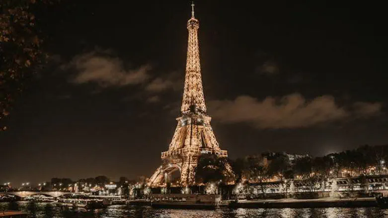 Eiffel Tower