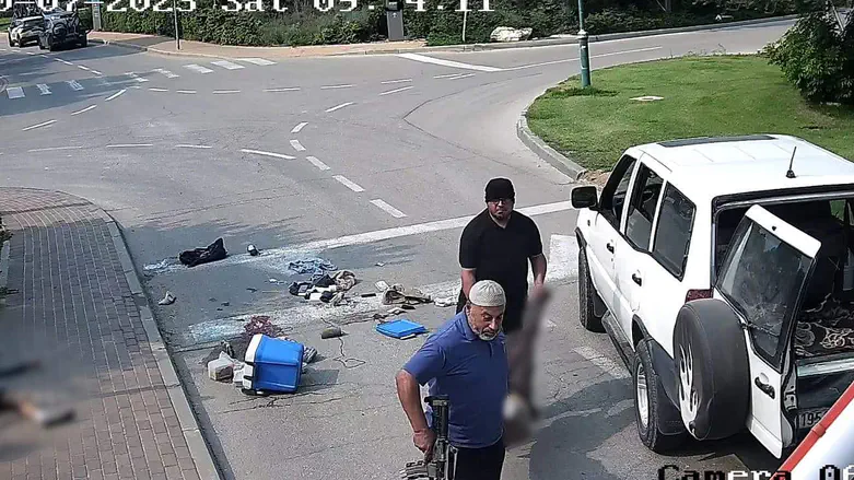 UNRWA worker, massacre participant, drags dead Israeli - Be'eri 10/7