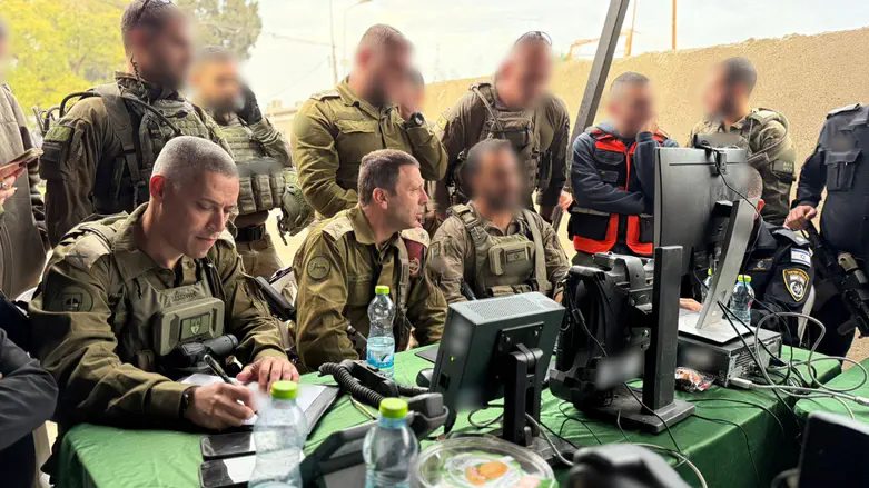 Situational assessment led by MG Bluth