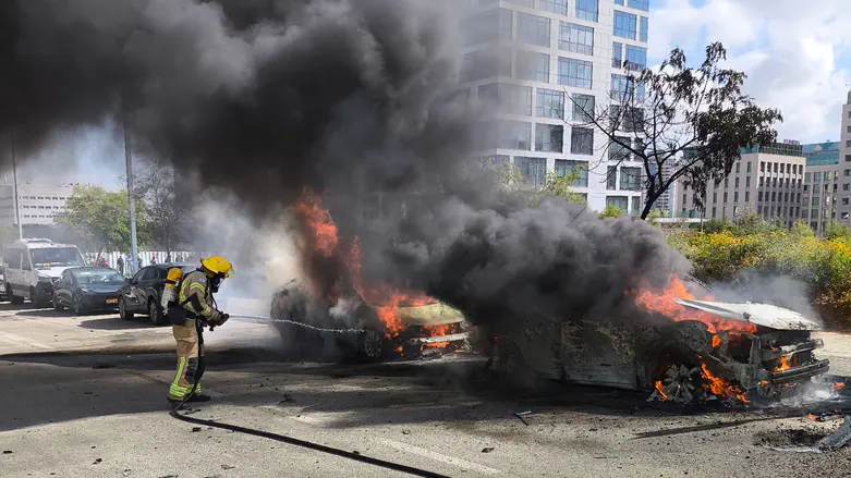 Impact site in Bnei Brak area                                                                                             Magen David Adom Spokesman
