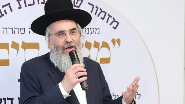 The rabbi during the inauguration 