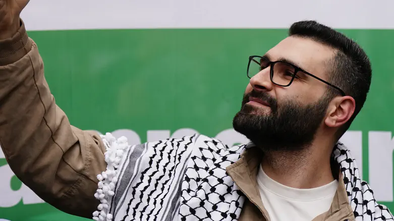 מועתז עזאיזה | Motaz Azaiza