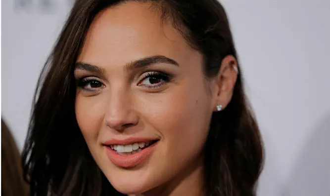 Wonder Woman' Gal Gadot third highest-paid actress in 2020 