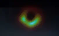 Hebrew U researchers find radio flares of black hole eating star