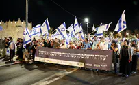 Tensions flare as Jews march in Jerusalem, Temple Mount