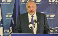 Liberman: Likud MKs said they regretted listening to Netanyahu