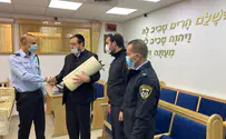 Three Torah scrolls returned to Jerusalem synagogue
