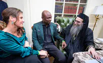 Norway Princess visits home of Rabbi Yoshiyahu Pinto