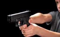 NY governor bans toy guns as part of effort to reduce crime