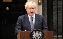 Boris Johnson resigns as Conservative party leader