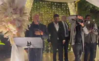 Israeli singer surprises ex-wife's son at wedding
